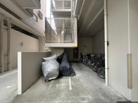 ���{��^�s�h���̒��Ã}���V�����̂��̑����p��