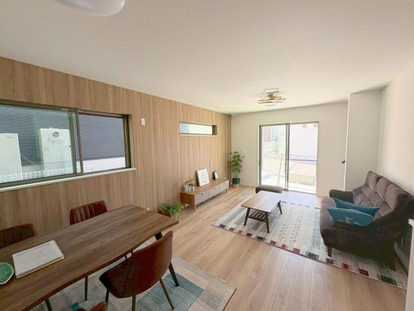 ���{�����s�P������1���ڂ̒��È�ˌ��Ẵ��r���O