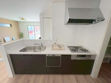 ���{�����s�P������1���ڂ̒��È�ˌ��ẴL�b�`��