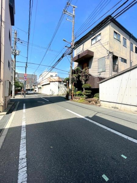 {s撷go5ڂ̒ÈˌĂ̑OʓH܂ތnʐ^