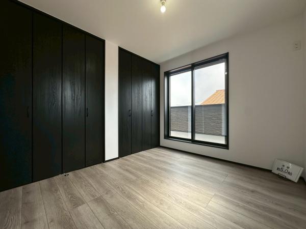 ���{��^�s�e�c���̐V�z��ˌ��Ă̗m��