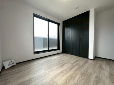 ���{��^�s�e�c���̐V�z��ˌ��Ă̗m��