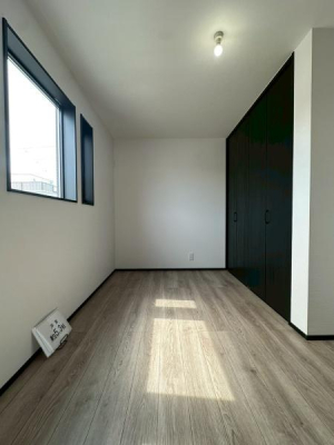 ���{��^�s�e�c���̐V�z��ˌ��Ă̗m��