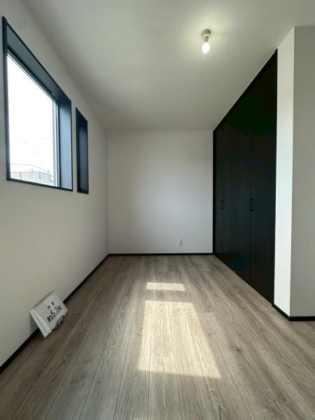 ���{��^�s�e�c���̐V�z��ˌ��Ă̗m��