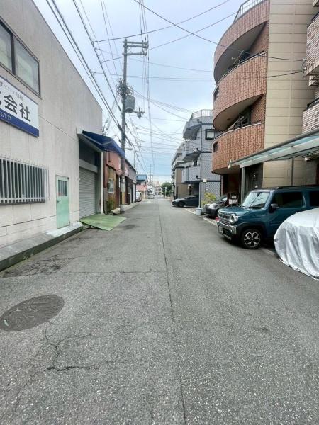 {s敽s2ڂ̒ÈˌĂ̑OʓH܂ތnʐ^