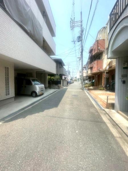 {s撷g4ڂ̓yn̑OʓH܂ތnʐ^