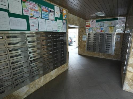 ���{���s���捂�a6���ڂ̒��Ã}���V�����̃G���g�����X