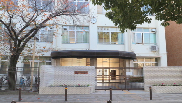 ���{���s���捂�a6���ڂ̒��Ã}���V�����̎��ӊ�