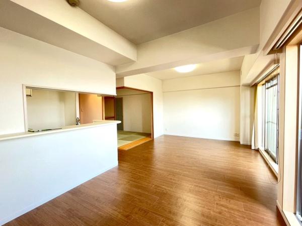 大阪府大阪市平野区背戸口3丁目の中古マンションのリビング