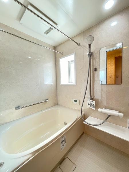 大阪府大阪市平野区背戸口3丁目の中古マンションの浴室