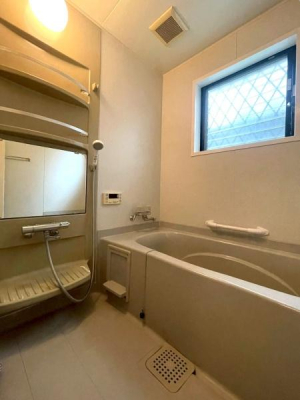 ���{�����s����1���ڂ̒��È�ˌ��Ă̗���