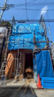 ���{�����s����]3���ڂ̐V�z��ˌ��Ă̌��n�O�ώʐ^