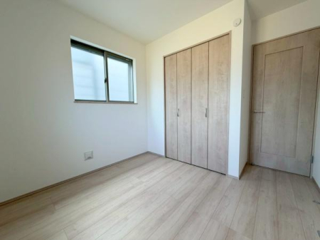 ���{�����s����]3���ڂ̐V�z��ˌ��Ă̗m��