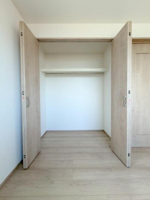 ���{�����s����]3���ڂ̐V�z��ˌ��Ă̎��[