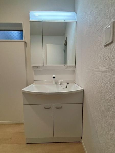 {szs1ڂ̐VzˌĂ̐ʑEʏ