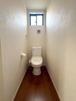 ���{�����s��c�{��2���ڂ̐V�z��ˌ��Ẵg�C��