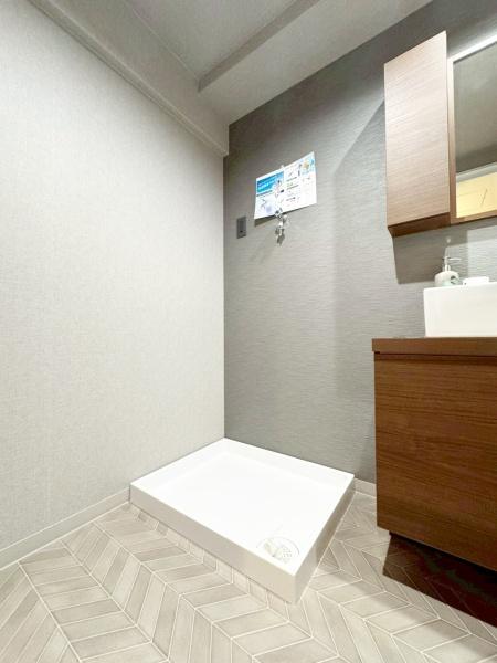 {s搼{1ڂ̒Ã}V̐ʑEʏ