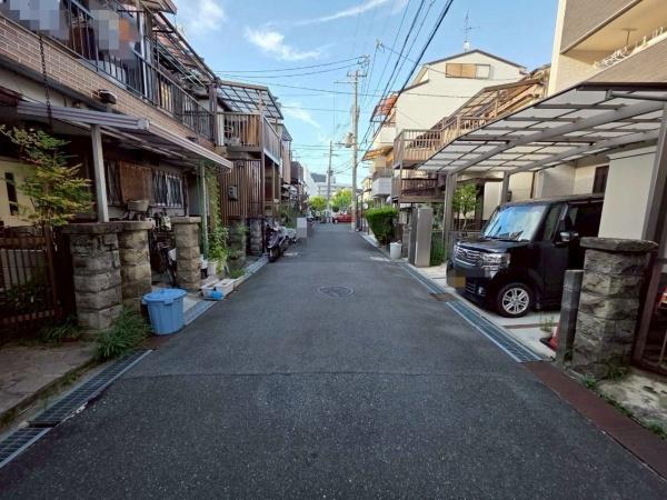 {^s̒ÃeXnEX̑OʓH܂ތnʐ^