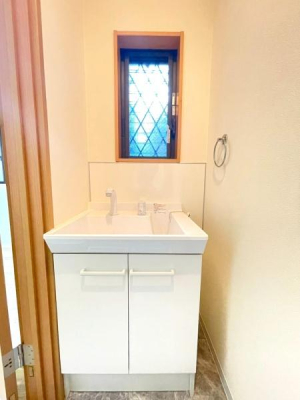 ���{���s����敽��k2���ڂ̒��È�ˌ��Ă̐��ʑ�E���ʏ�