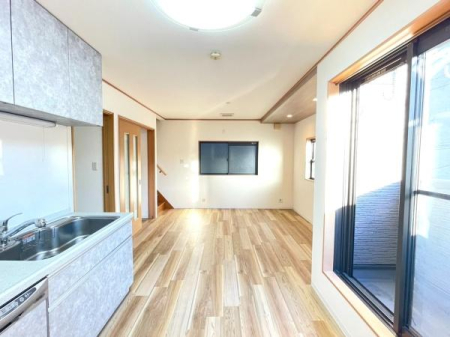 ���{���s����敽��k2���ڂ̒��È�ˌ��Ẵ��r���O