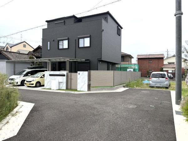 {sA5ڂ̓yn̑OʓH܂ތnʐ^