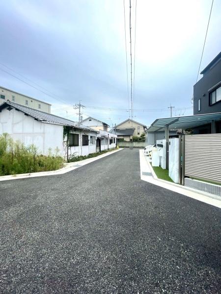 {sA5ڂ̓yn̑OʓH܂ތnʐ^