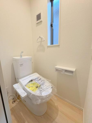 ���{�����s�r����2���ڂ̐V�z��ˌ��Ẵg�C��