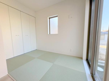 ���{�����s�r����2���ڂ̐V�z��ˌ��Ă̘a��