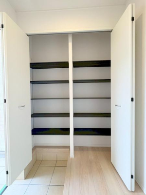 ���{�����s�r����2���ڂ̐V�z��ˌ��Ă̎��[