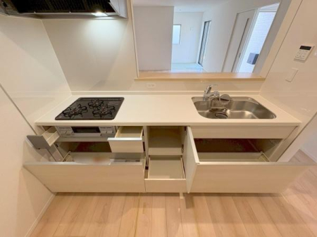 ���{�����s�r����2���ڂ̐V�z��ˌ��ẴL�b�`��