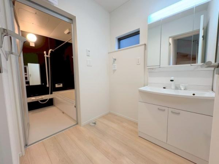 ���{�����s�r����2���ڂ̐V�z��ˌ��Ă̐��ʑ�E���ʏ�