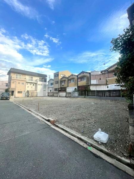 ���{���s����撷�g�Z��3���ڂ̐V�z��ˌ��Ă̂��̑����n