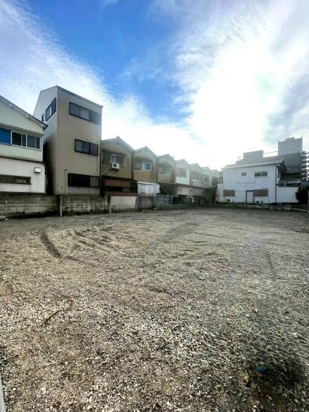 ���{���s����撷�g�Z��3���ڂ̐V�z��ˌ��Ă̂��̑����n