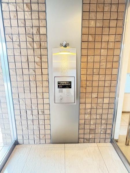 ���{�����s����c��5���ڂ̒��Ã}���V�����̃G���g�����X