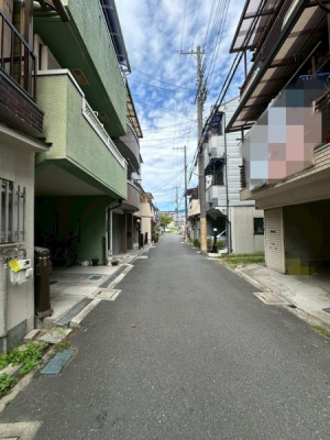 {^sMc̒ÃeXnEX̑OʓH܂ތnʐ^