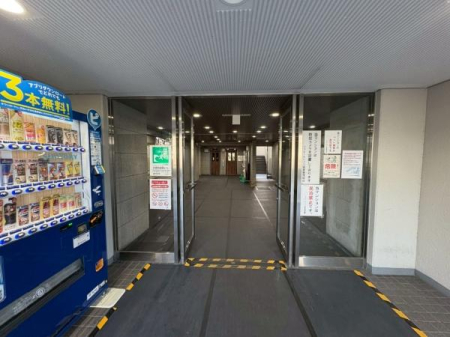 ���{���s�铌����o��1���ڂ̒��Ã}���V�����̃G���g�����X