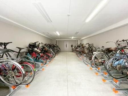 {s搼O4ڂ̒Ã}V̂̑p