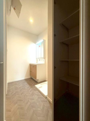 {s旬2ڂ̐VzˌĂ̐ʑEʏ