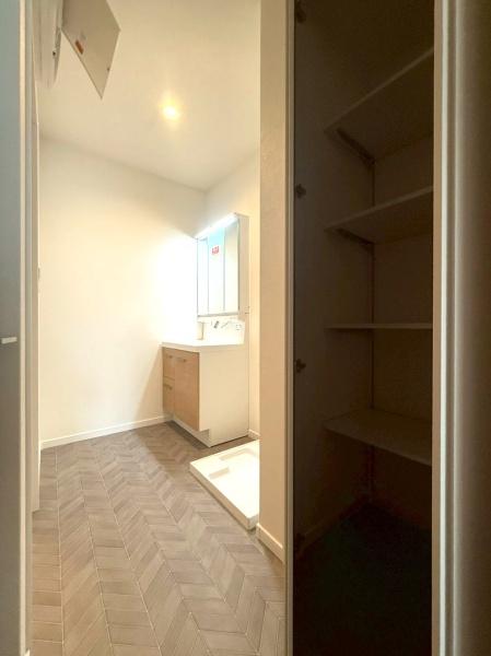 {s旬2ڂ̐VzˌĂ̐ʑEʏ