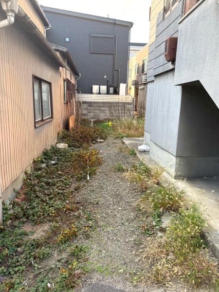 ���{���s������A4���ڂ̓y�n�̌��n�y�n�ʐ^