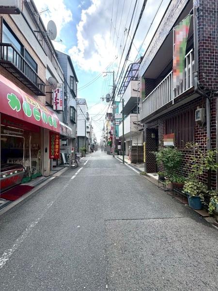 大阪府大阪市生野区桃谷4丁目の土地の前面道路含む現地写真