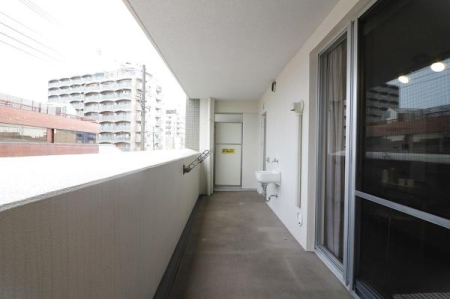 ���{���s����������1���ڂ̒��Ã}���V�����̃o���R�j�[