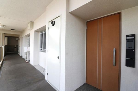 ���{���s����������1���ڂ̒��Ã}���V�����̌���