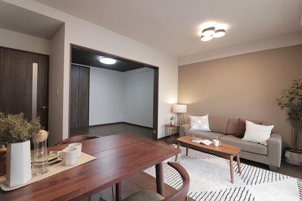 ���{���s����������1���ڂ̒��Ã}���V�����̃��r���O