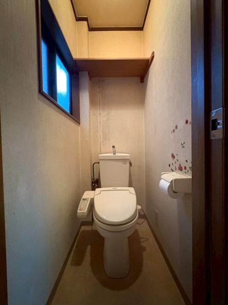 ���{���s����操�J5���ڂ̒��È�ˌ��Ẵg�C��