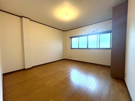 ���{���s����操�J5���ڂ̒��È�ˌ��Ă̗m��