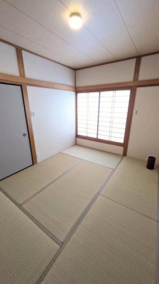 ���{�����s���ΐؒ�6���ڂ̒��È�ˌ��Ă̘a��