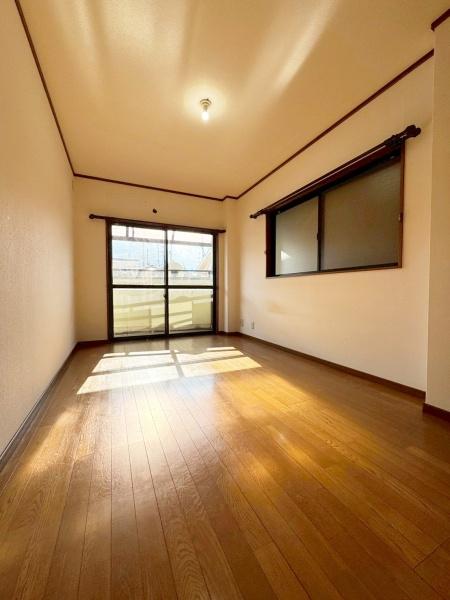 ���{���Ύs���̌����̒��È�ˌ��Ă̗m��