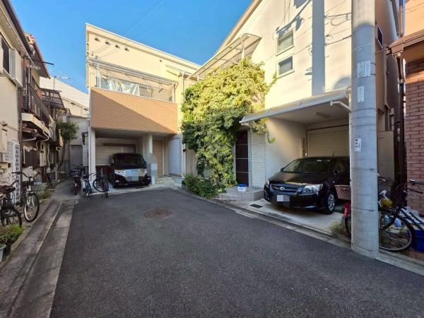 {^sh̒ÈˌĂ̑OʓH܂ތnʐ^