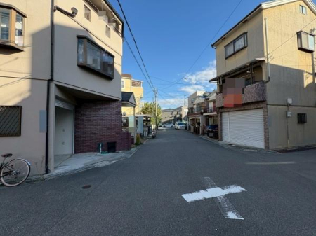 {^s̒ÈˌĂ̑OʓH܂ތnʐ^